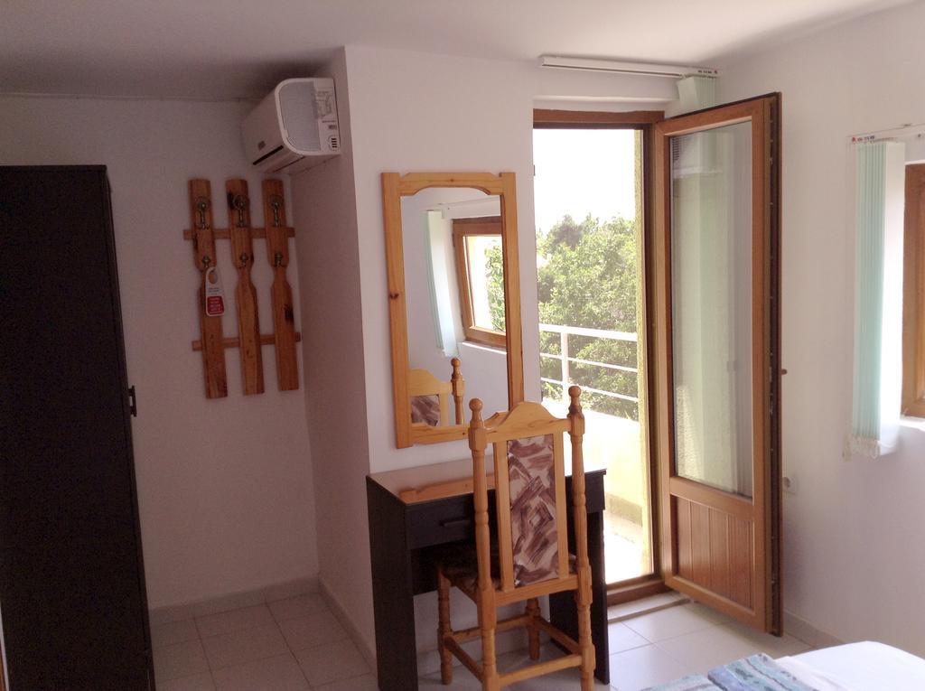 Guest House Yavorov 체르노모레츠 객실 사진